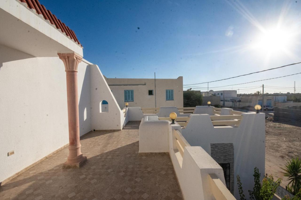 Villa Meublee Avec Piscine Et Abri De Voiture Erriadh Luaran gambar